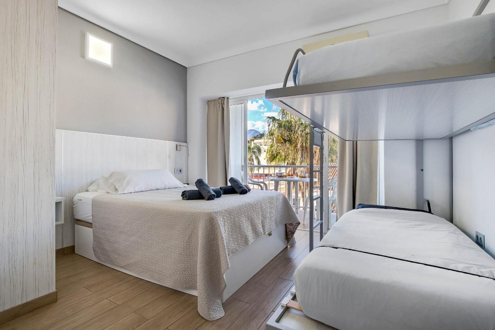 Carihuela Palace 418 By Ivi Real Estate 토레몰리노스 외부 사진